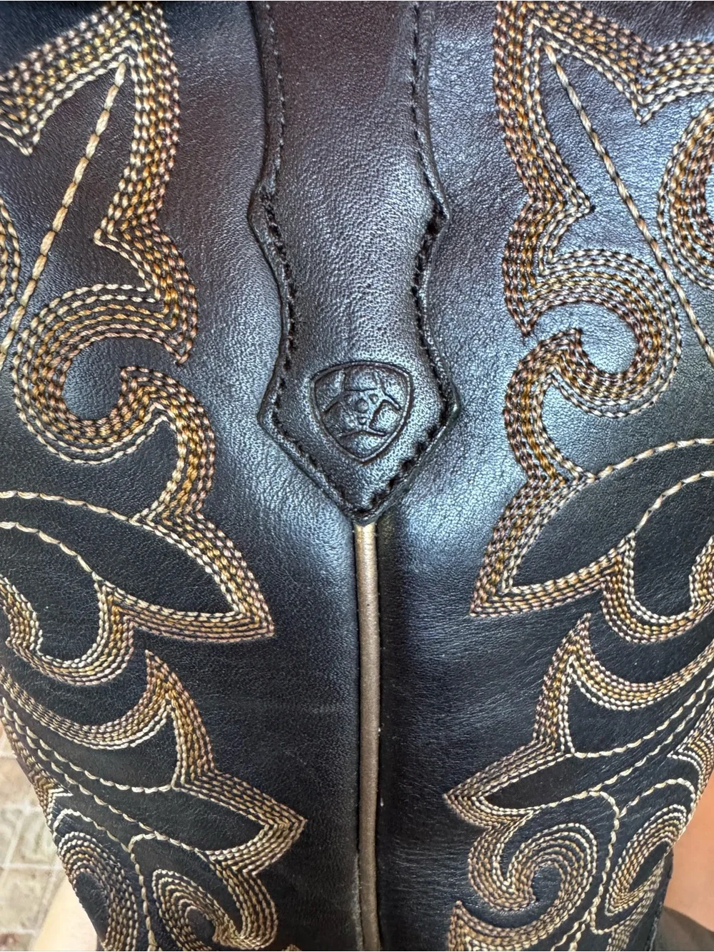 Black ariat boots